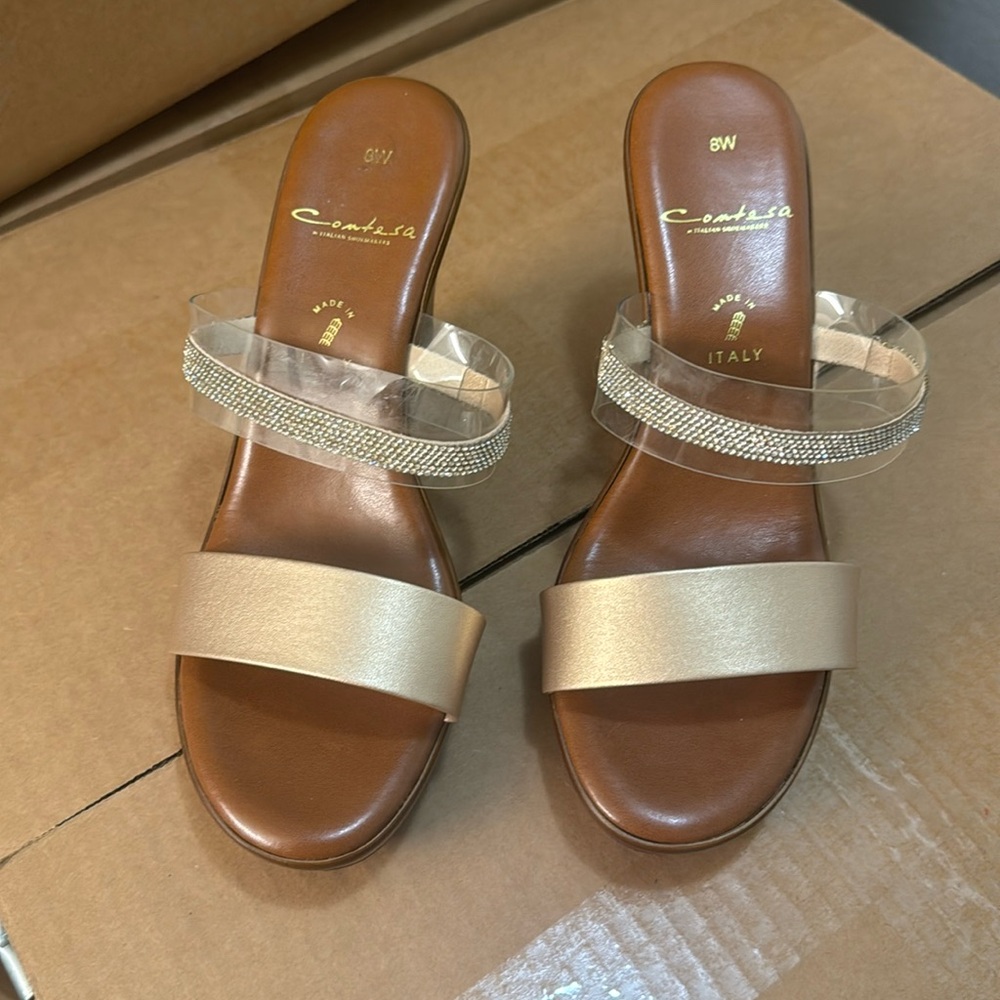 Gold and brown wedges